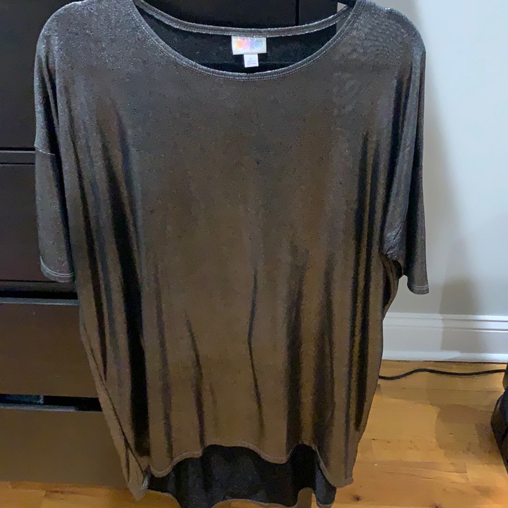 Lularoe metallic silver gray Irma shirt elegant